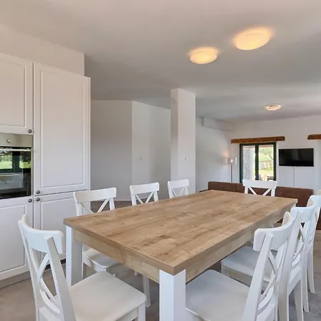 Holiday home Pomer Pula